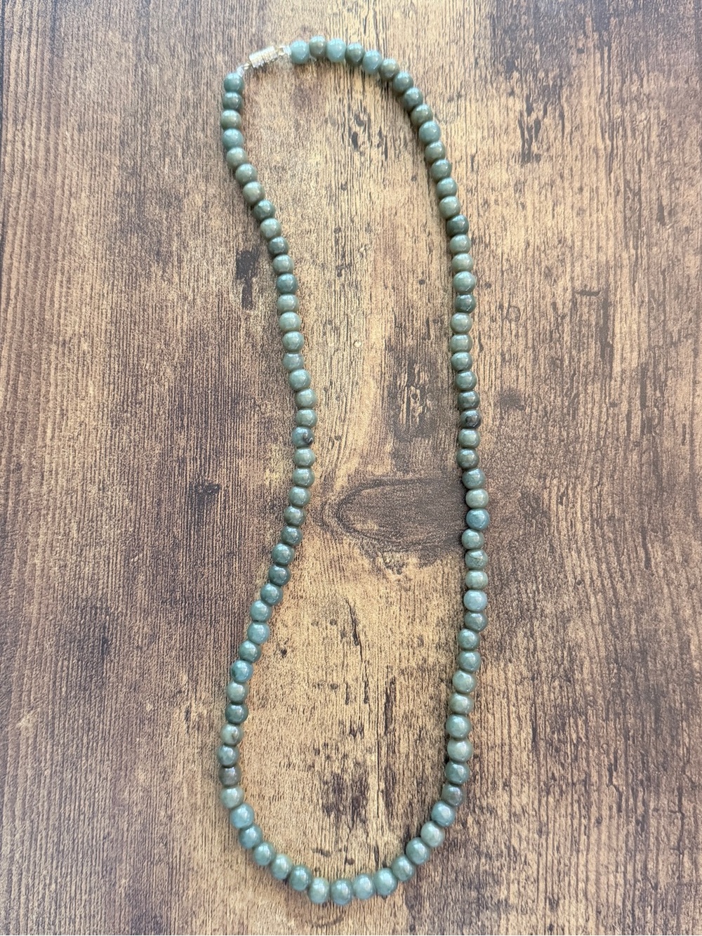 Green Beaded Women's Necklace - Polished Stone Strand 20”